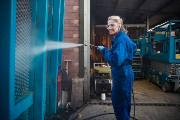 Why Choose Our Certified Pressure Washing Experts for Your Project Needs in Evansville, IN?