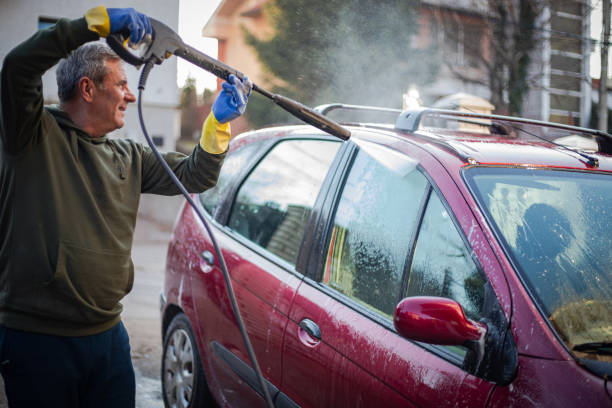 Pressure Washing Contractors in Evansville, IN